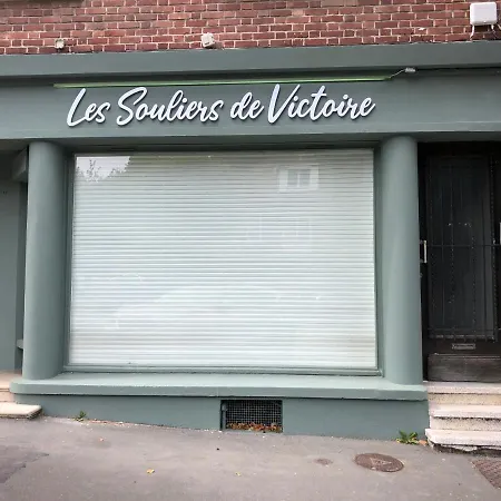 Alloappartmeuble Stpol アパート *