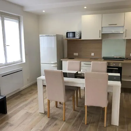 アパート Alloappartmeuble Stpol Saint-Pol-sur-Ternoise