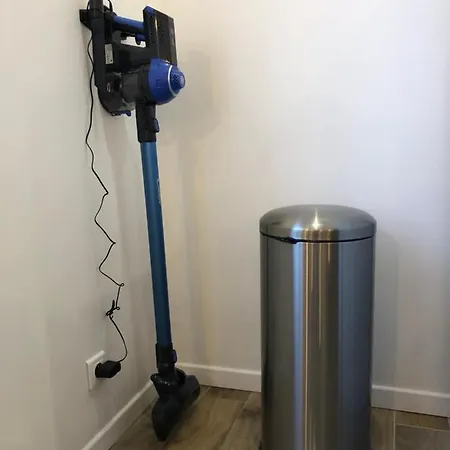 Alloappartmeuble Stpol アパート